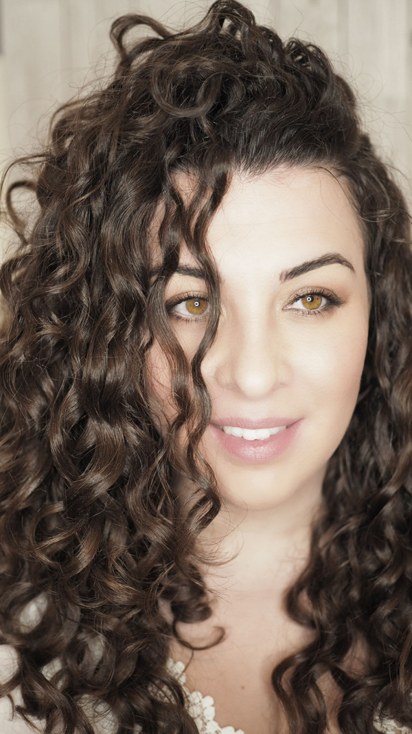 How I Get Root Volume in my Curly Hair - Curl Maven