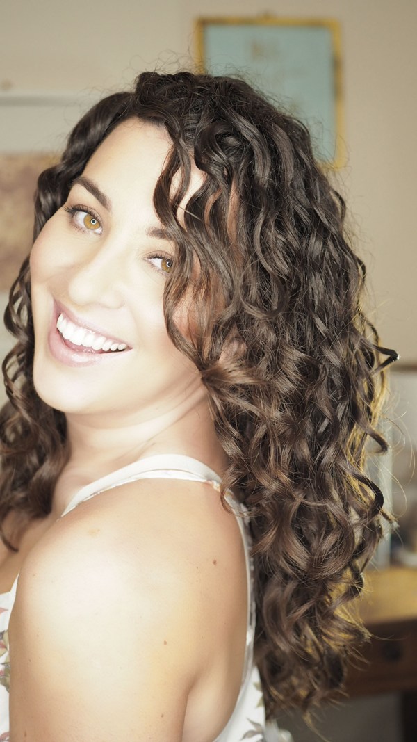 What is the Curly Girl Method? - Steps for Beginners - Curl Maven