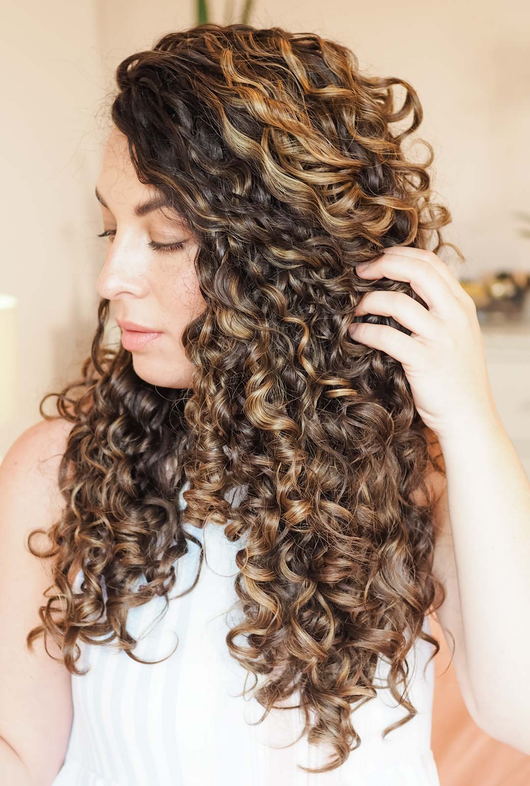 How to Reduce Halo Frizz - Curl Maven