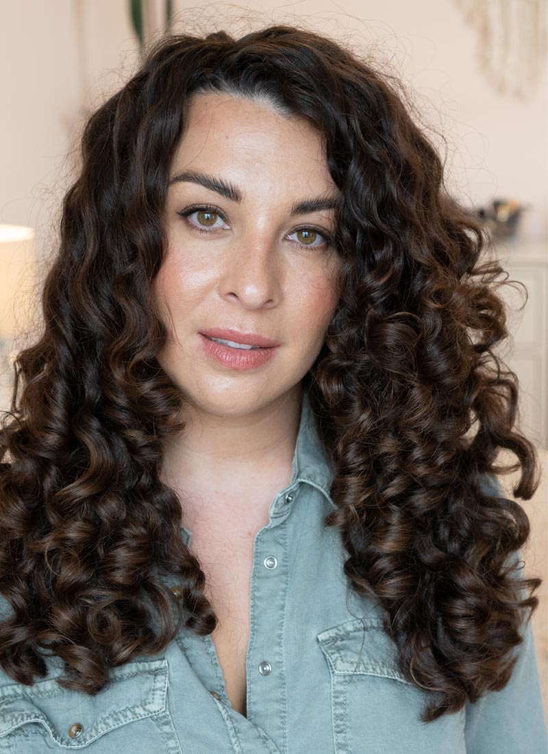 Curly Hair: Tips & Routine For Curly Hair In Summer - Pure Sense