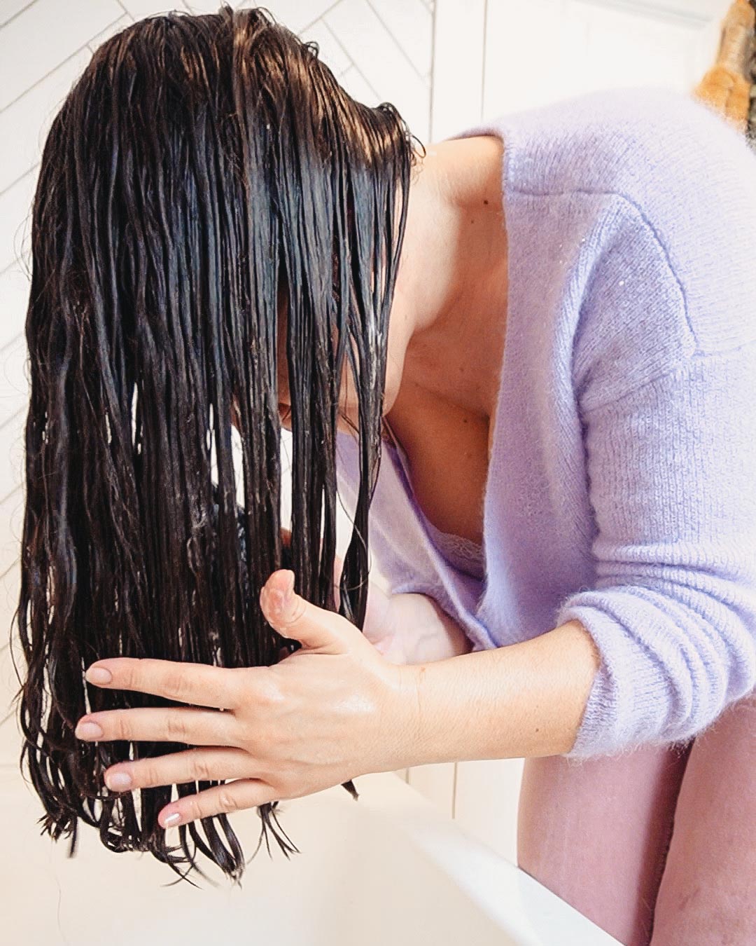 how to detangle curly hair
